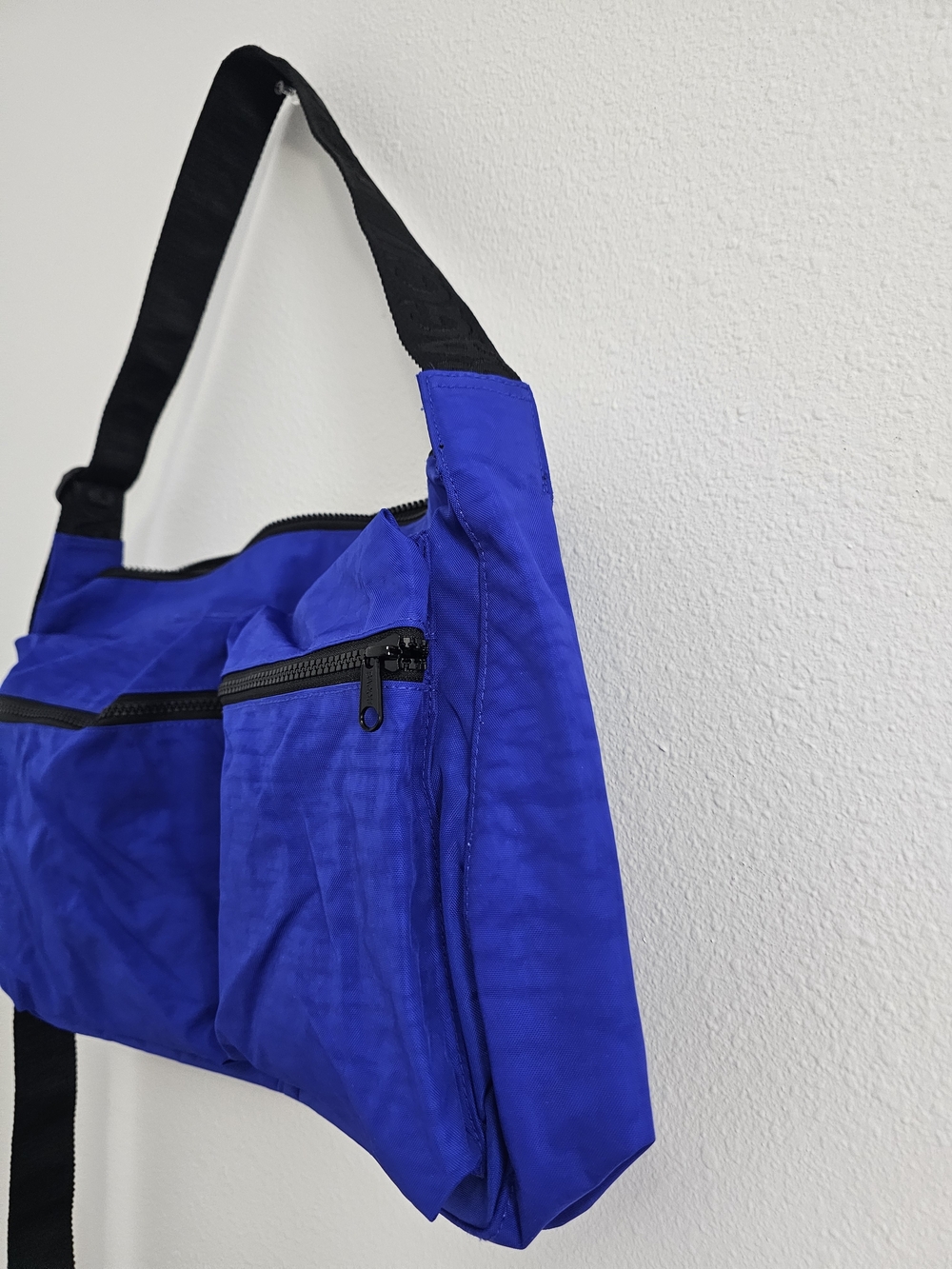 Baggu Large Cargo Crossbody Bag - Picture 3 of 7